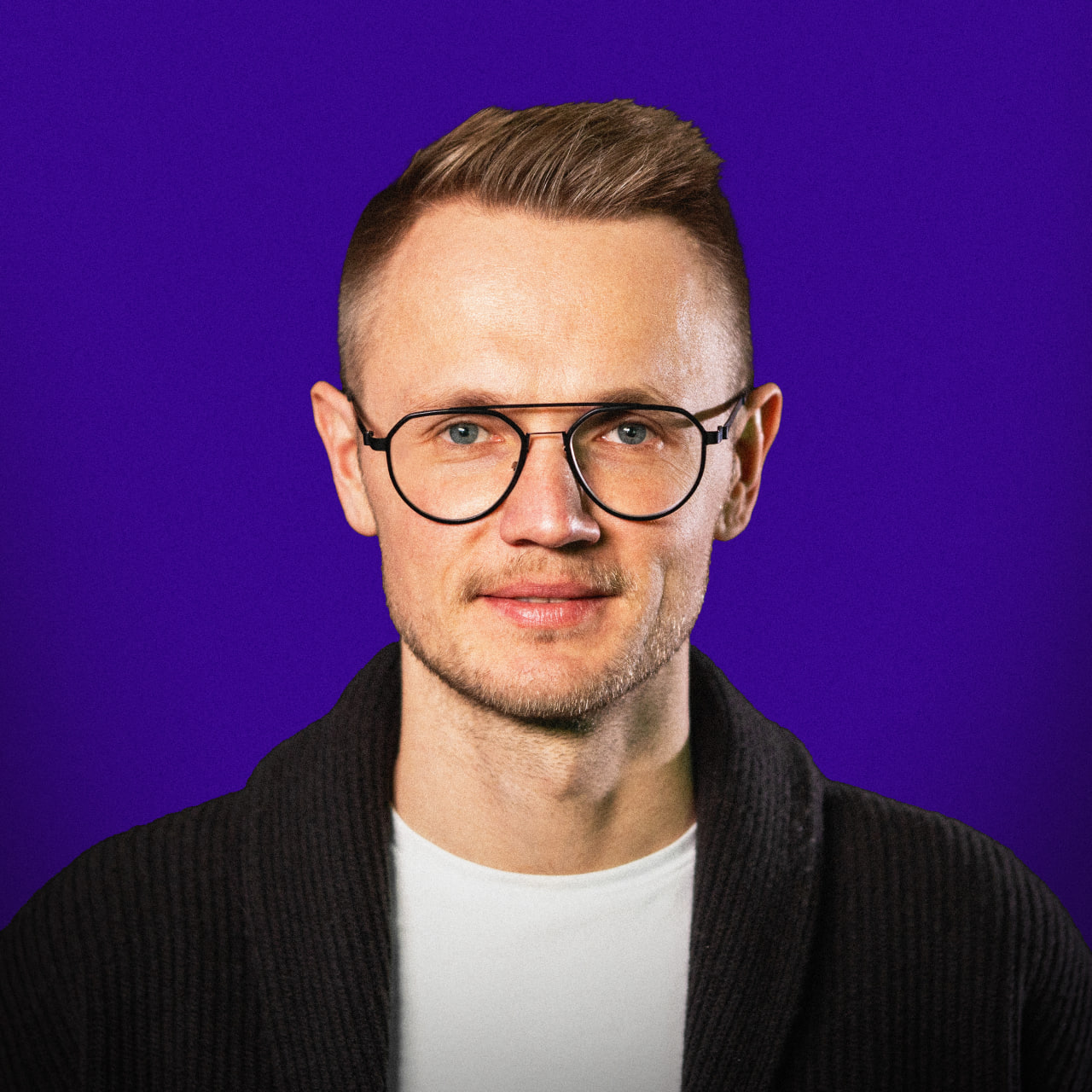 Артем Михайлов